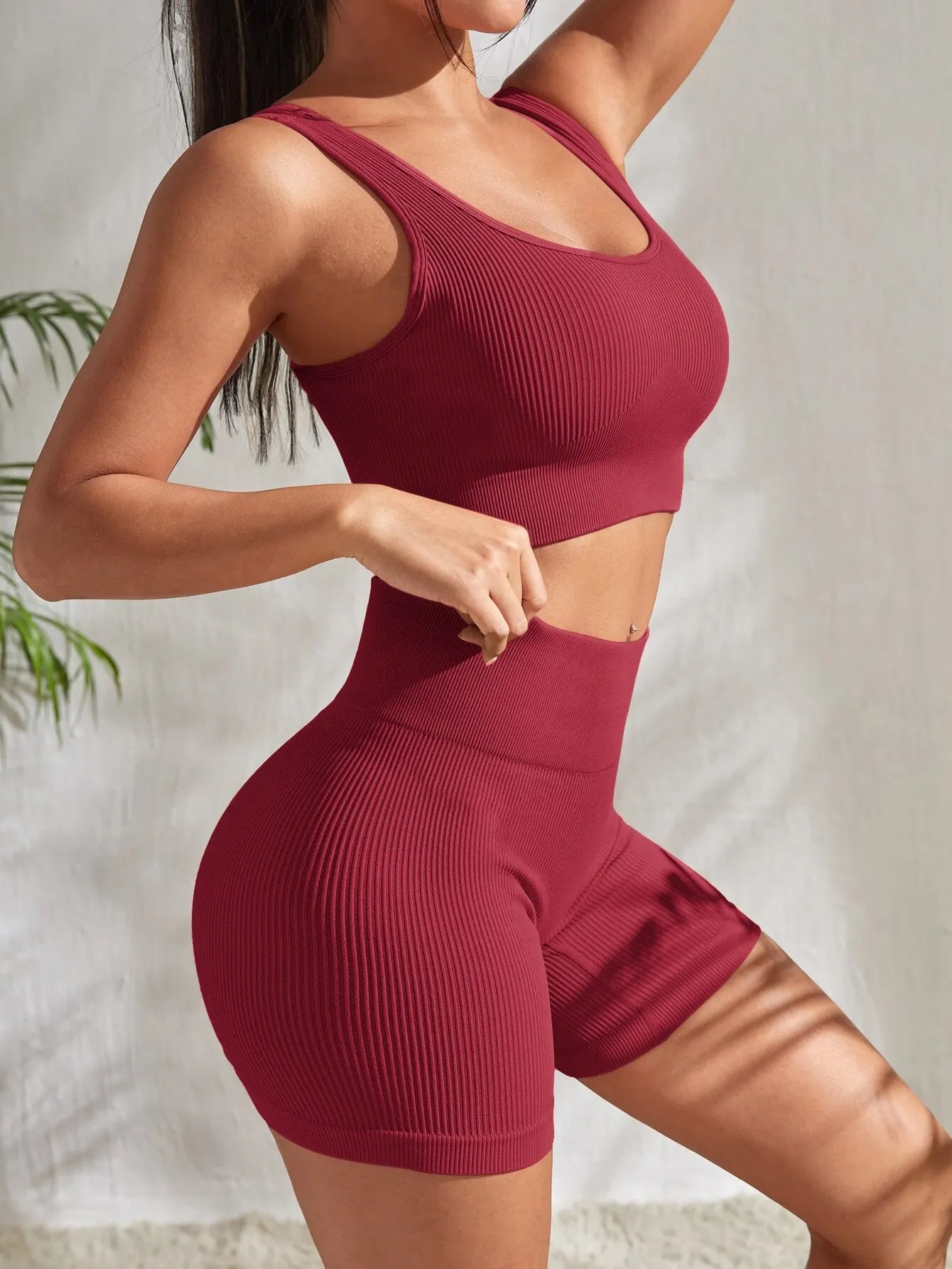 Seamless Ribbed Yoga Set for Women – Crop Tank & High Waist Shorts"